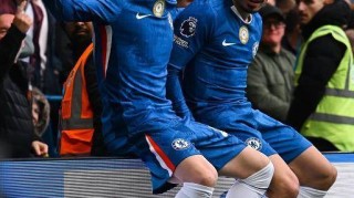 加纳乔处子球致敬C罗，桑德兰93分钟绝杀，2-1终结切尔西6连胜