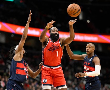 哈登36+7+9萨尔28分 快船击败奇才6连胜