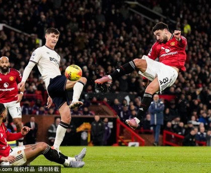 曼联对纽卡：节礼日之战的背后逻辑与欧冠扩军的影响