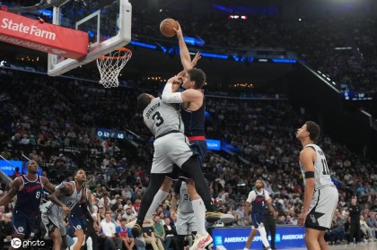 文班亚马21+13加兰25+10 卡斯尔23分马刺胜快船