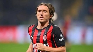 意甲爆大冷！AC米兰主场被弱旅逼平，赛后评分出炉，全场最佳竟是他！