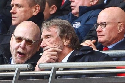 首次遇上“最弱”对手！曼联10场对战数据揭秘，维拉因败错失欧冠资格