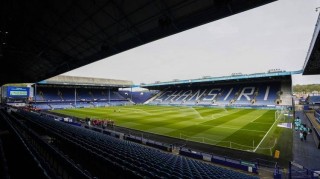 前英超队破产，球迷花23万欧买周边拯救球队，泰国老板被扫地出门