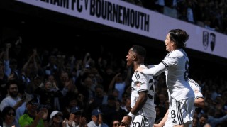 爆大冷！0-1！英超劲旅倒下，埃梅里不敢相信，塞塞尼翁立大功