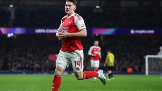 欧冠乱局：意甲、法甲球队无缘16强，英超包揽5席，德西各一支