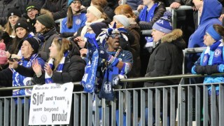 女足欧洲冠军联赛：沃尔夫斯堡女足vs切尔西女足