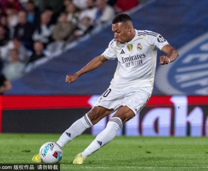 皇马客场连续受挫！从领跑者到积分榜第二，球队陷入信任危机