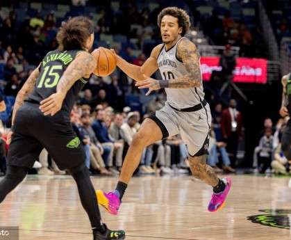 奎因33+10+10巴恩斯24分 鹈鹕不敌马刺七连败