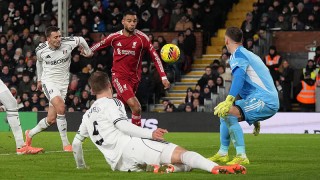 富勒姆2-2利物浦 里德补时绝平