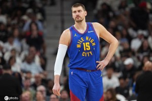 约基奇23分瓦兰丘纳斯16+11 掘金胜马刺