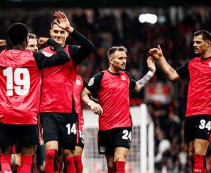 德甲焦点战前瞻：残阵斯图加特主场死磕法兰克福 攻防漏洞对决谁能抢分续命？