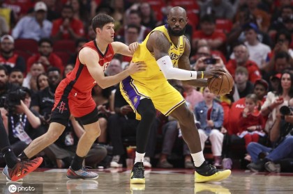 湖人绝境脱险詹姆斯成仙 火箭再输将丢掉最后尊严